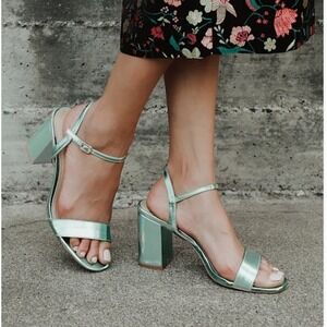 LULUS 7 Arya Green Metallic High Heel Sandals Chunky Block Strappy Fairy NEW
